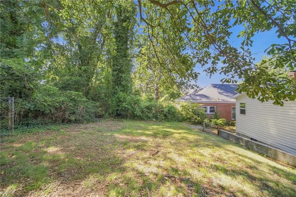 1292 Beecher Street SW Atlanta, GA 30310