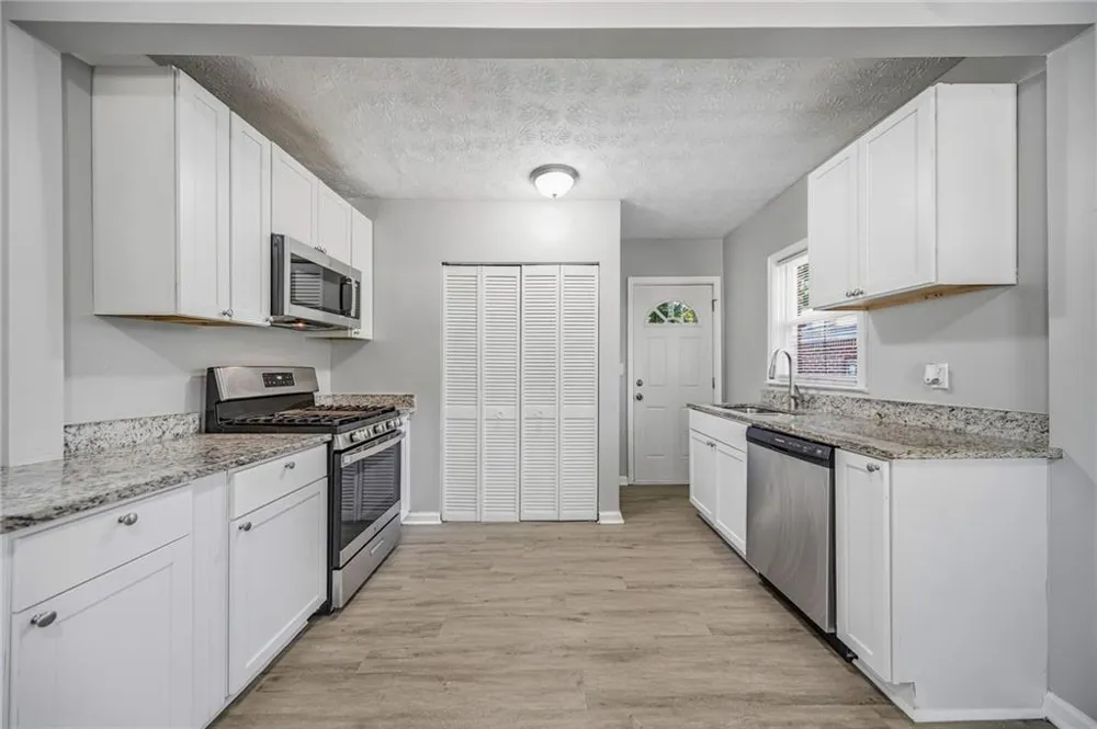 1292 Beecher Street SW Atlanta, GA 30310