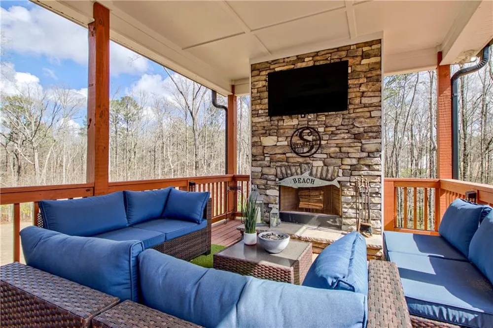 169 Emery Nell Lane Newnan, GA 30263