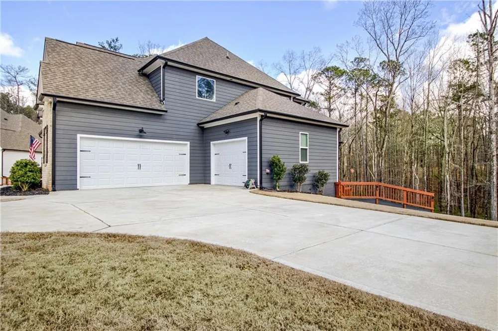 169 Emery Nell Lane Newnan, GA 30263