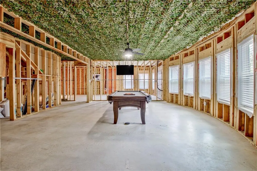 169 Emery Nell Lane Newnan, GA 30263