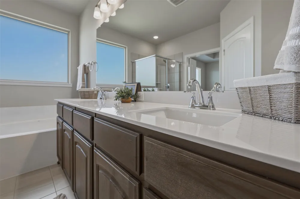 1229 Sabine River Lane Springtown, TX 76082