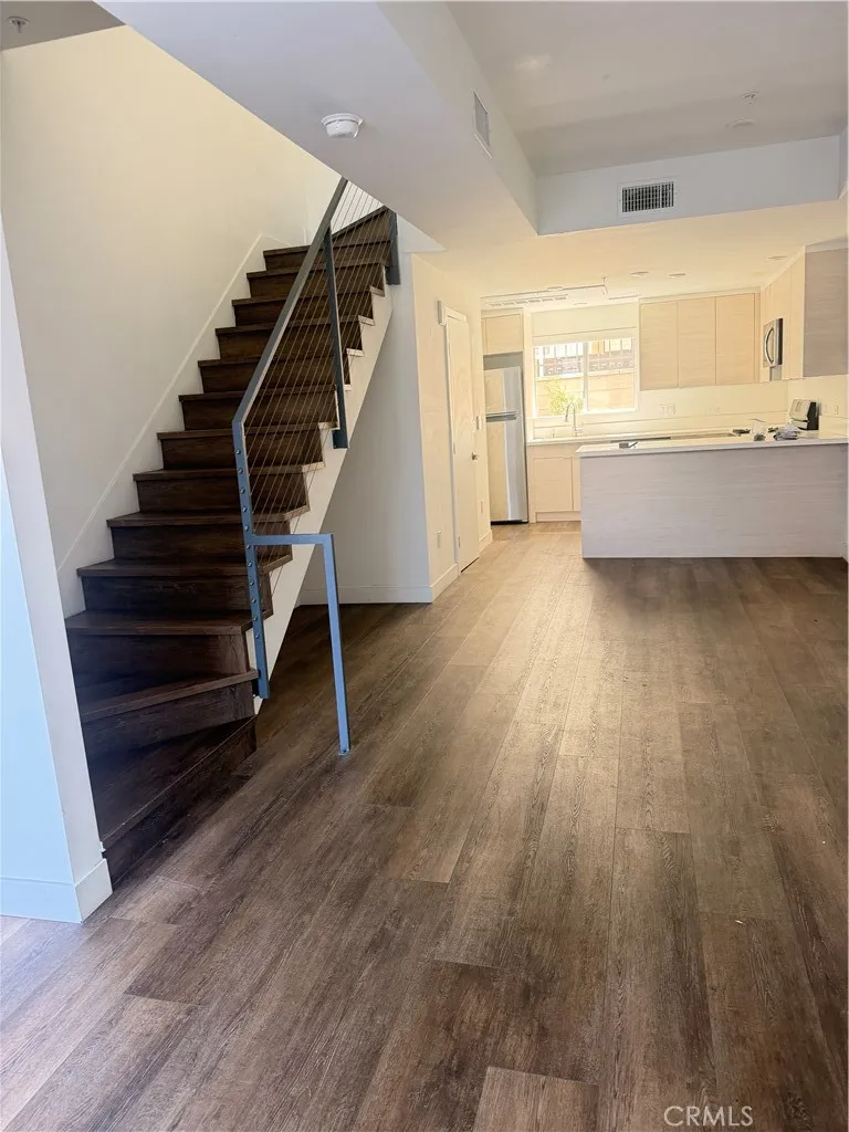 1245 N New Hampshire Ave #3 Los Angeles, CA 90029