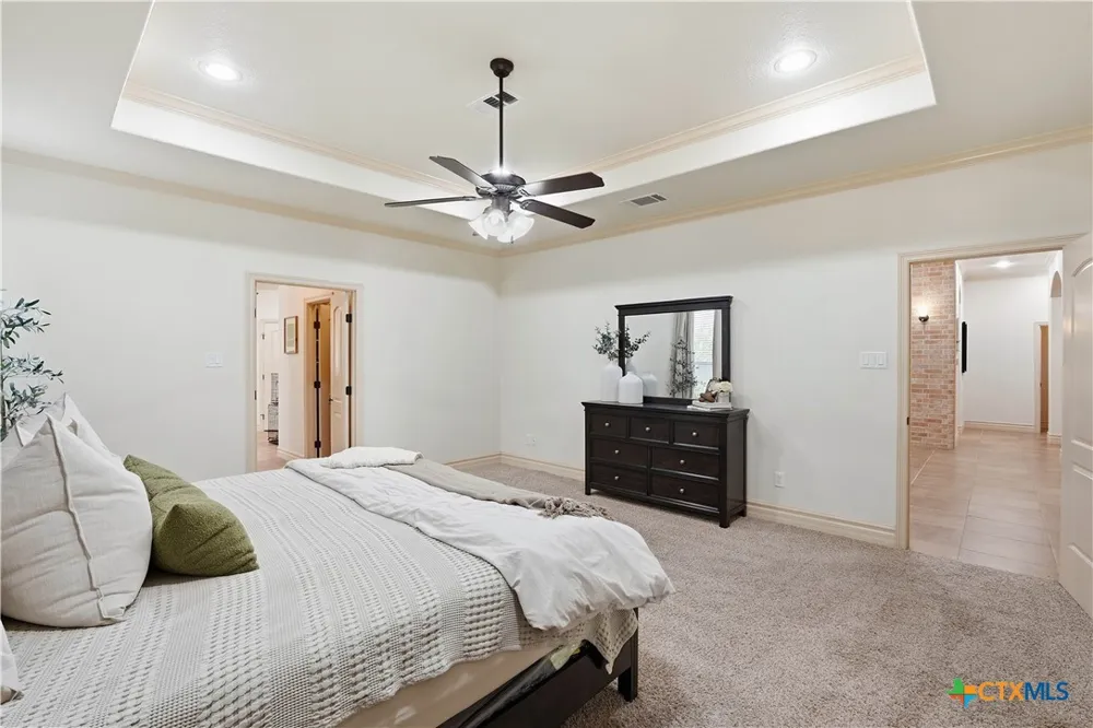 385 Green Park Drive Belton, TX 76513