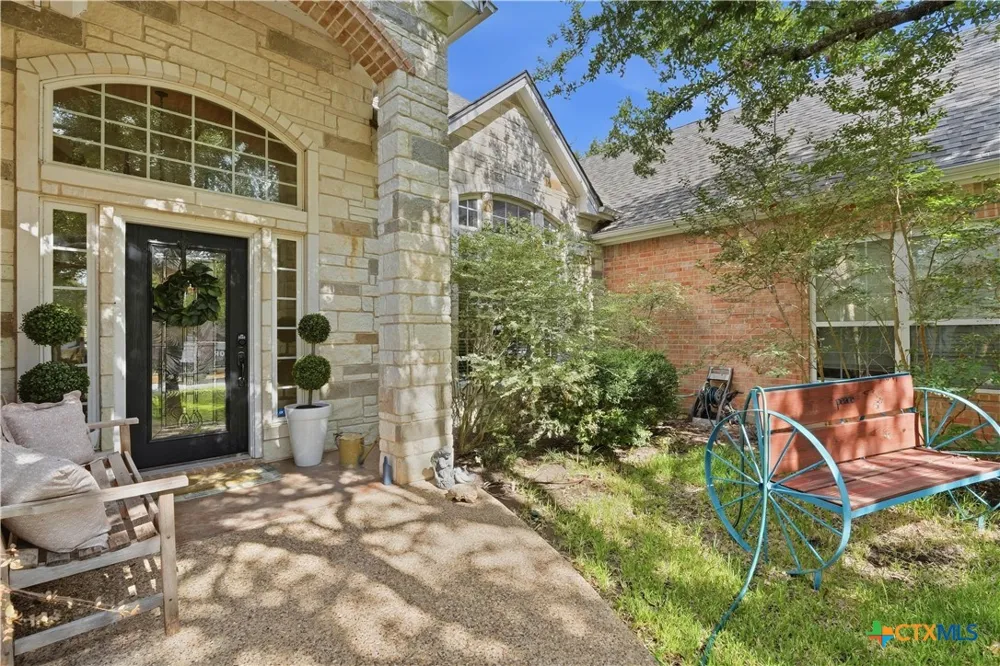 385 Green Park Drive Belton, TX 76513