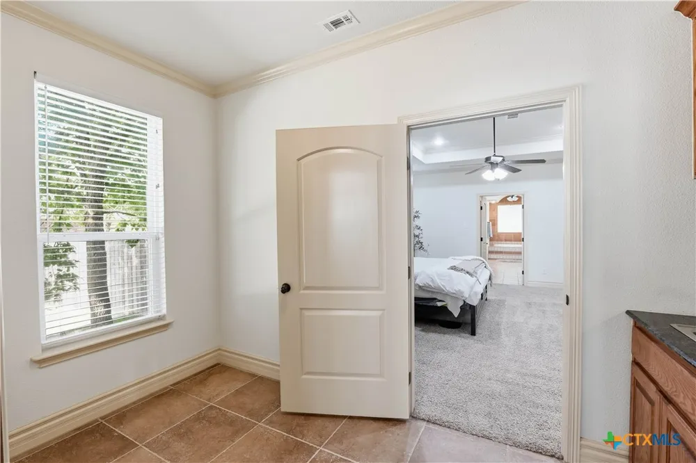 385 Green Park Drive Belton, TX 76513