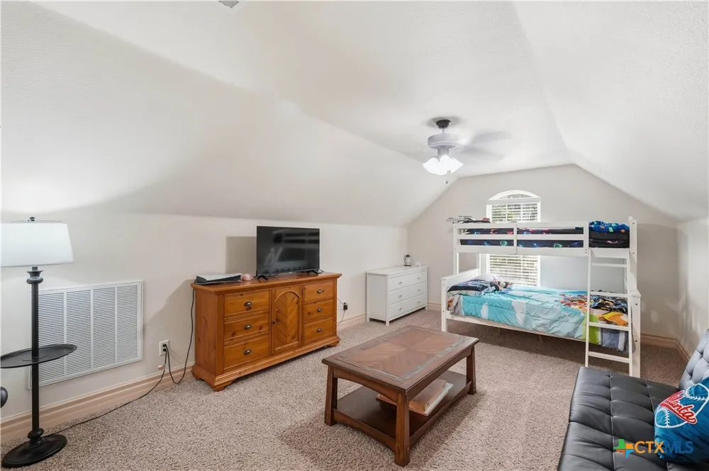 385 Green Park Drive Belton, TX 76513
