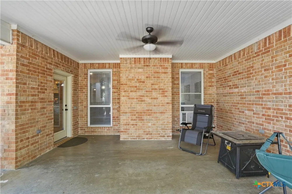 385 Green Park Drive Belton, TX 76513