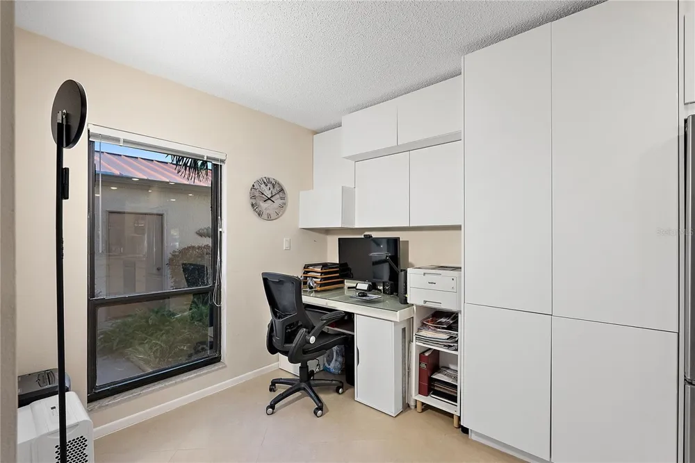 4780 BRITTANY DRIVE S #11 St Petersburg, FL 33715
