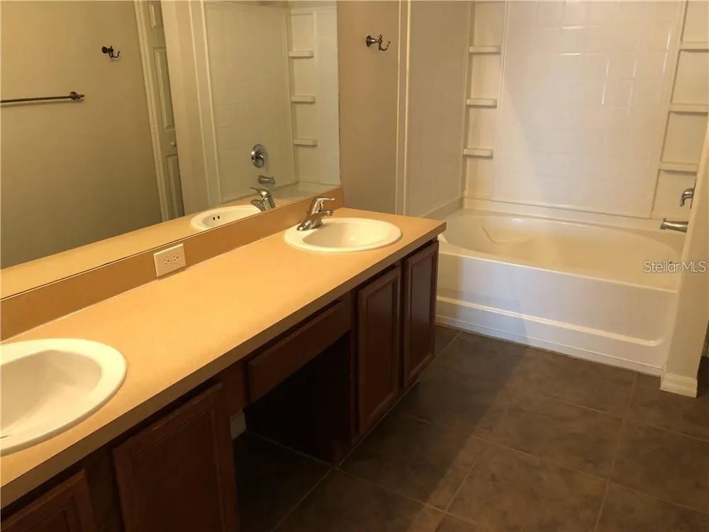 5116 CELLO WOOD LANE Wesley Chapel, FL 33543