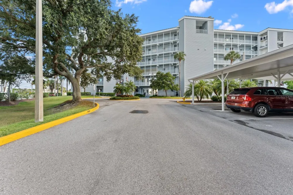 610 ISLAND WAY #408 Clearwater, FL 33767