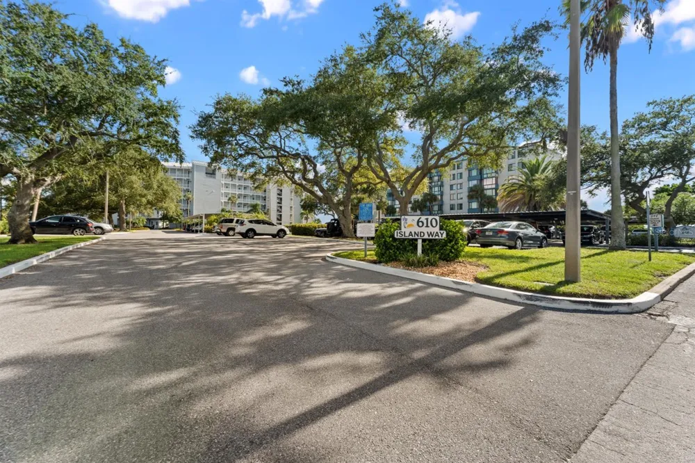 610 ISLAND WAY #408 Clearwater, FL 33767