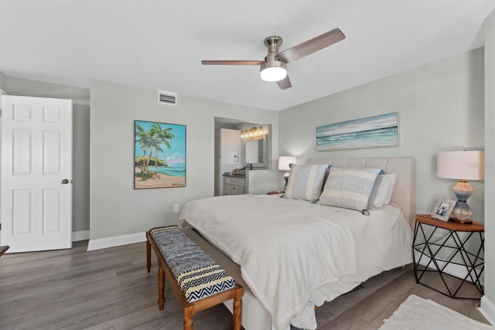610 ISLAND WAY #408 Clearwater, FL 33767