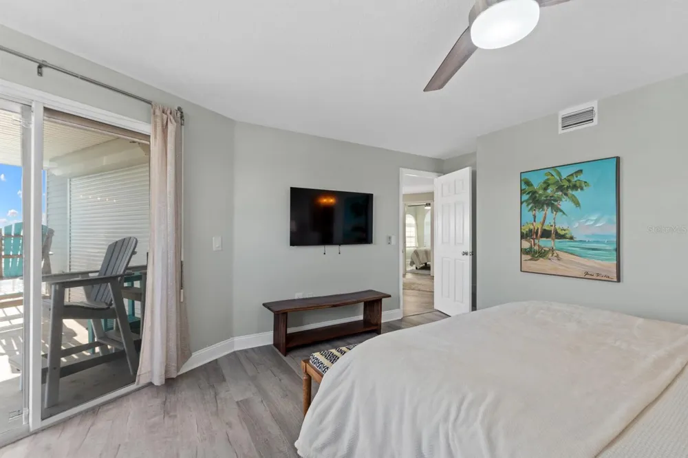 610 ISLAND WAY #408 Clearwater, FL 33767