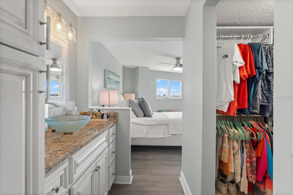 610 ISLAND WAY #408 Clearwater, FL 33767