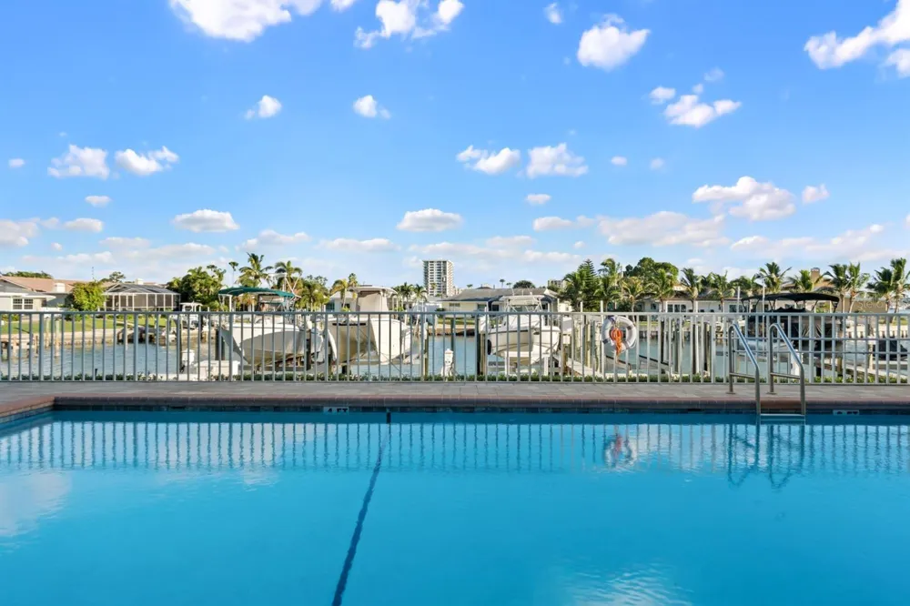 610 ISLAND WAY #408 Clearwater, FL 33767