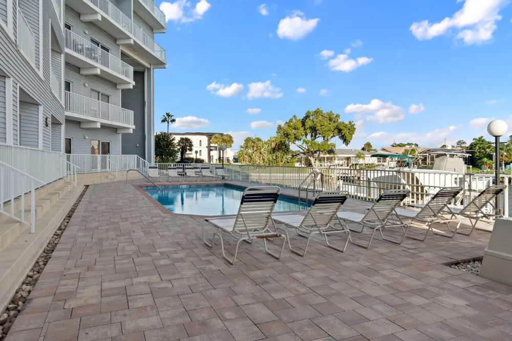 610 ISLAND WAY #408 Clearwater, FL 33767