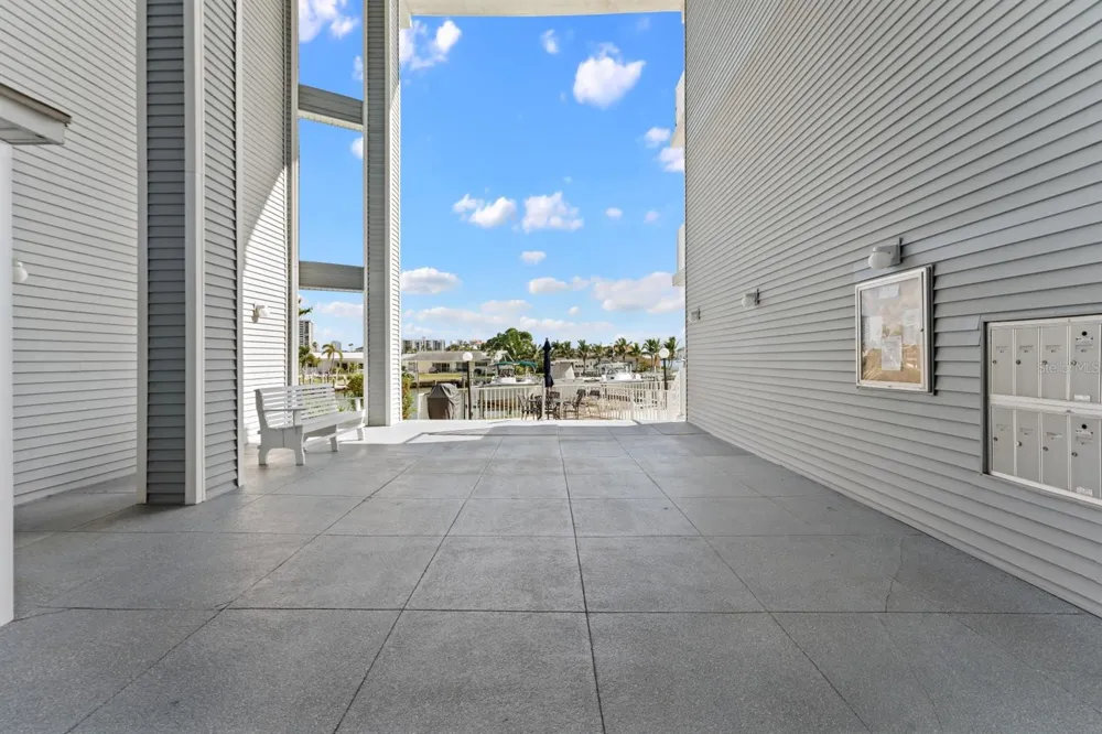 610 ISLAND WAY #408 Clearwater, FL 33767