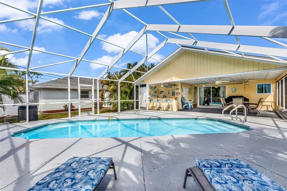 9371 HEARTWELLVILLE AVENUE Englewood, FL 34224