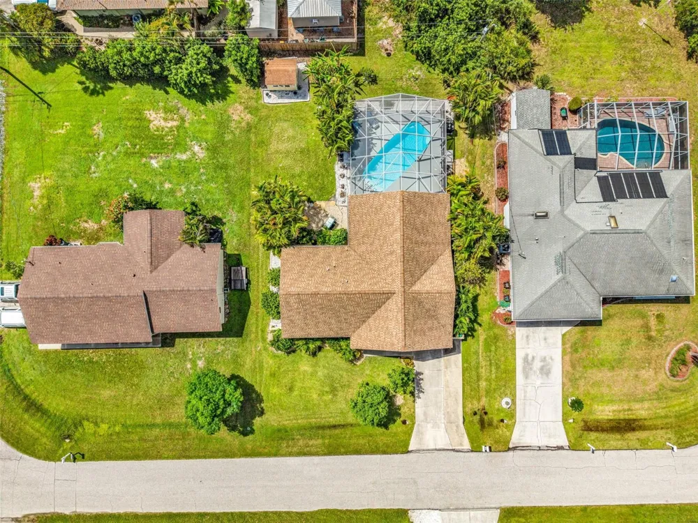 9371 HEARTWELLVILLE AVENUE Englewood, FL 34224