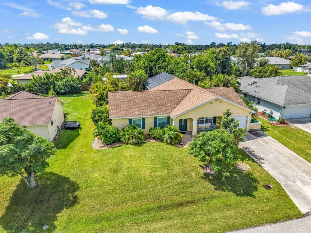 9371 HEARTWELLVILLE AVENUE Englewood, FL 34224