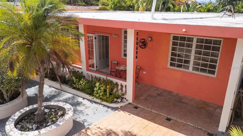 425 MAGNOLIA Vieques, PR 00765