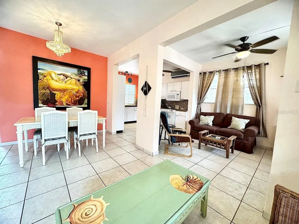 425 MAGNOLIA Vieques, PR 00765