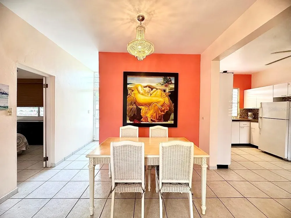 425 MAGNOLIA Vieques, PR 00765