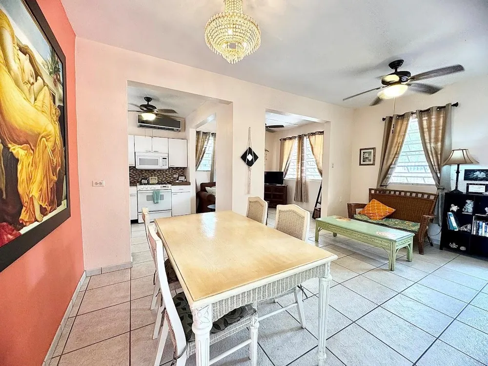 425 MAGNOLIA Vieques, PR 00765