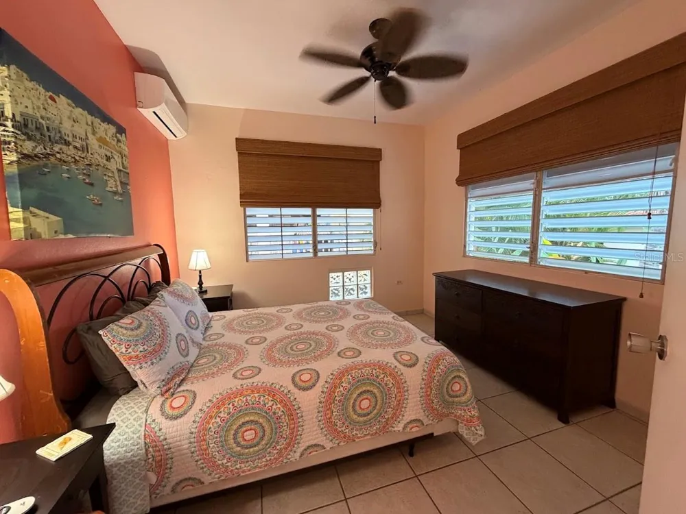 425 MAGNOLIA Vieques, PR 00765
