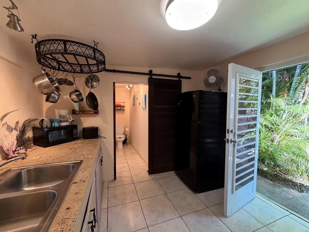 425 MAGNOLIA Vieques, PR 00765