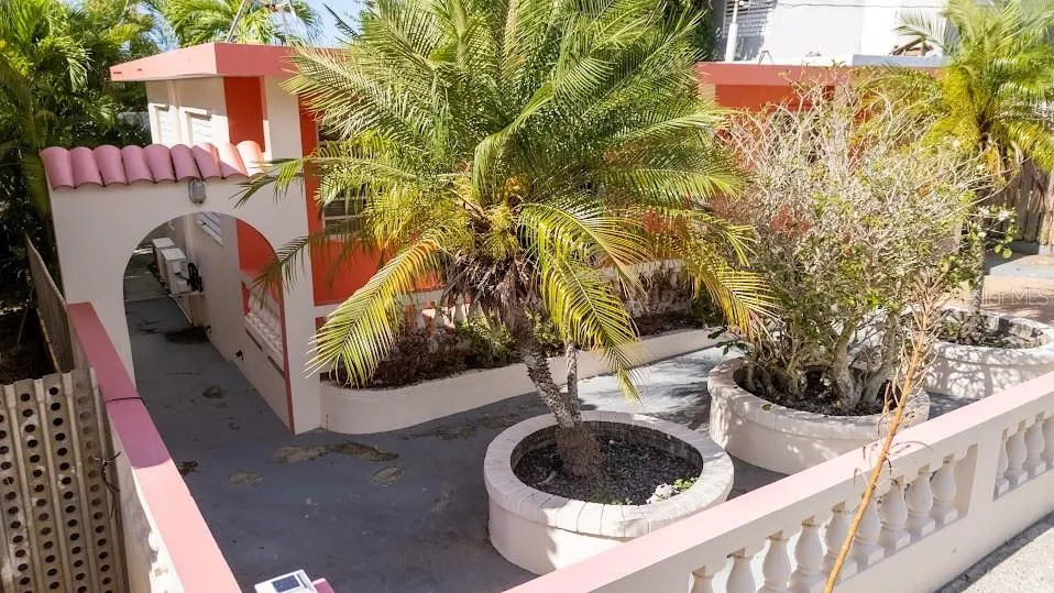 425 MAGNOLIA Vieques, PR 00765