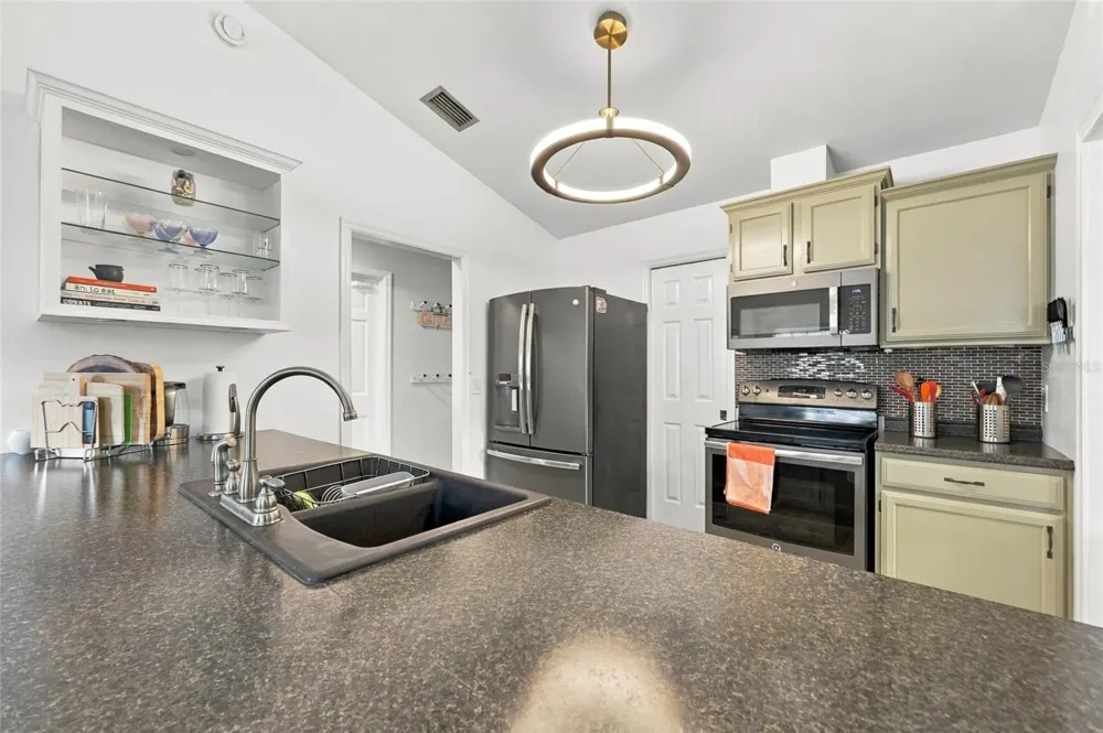 2825 NW 27TH TERRACE Gainesville, FL 32605