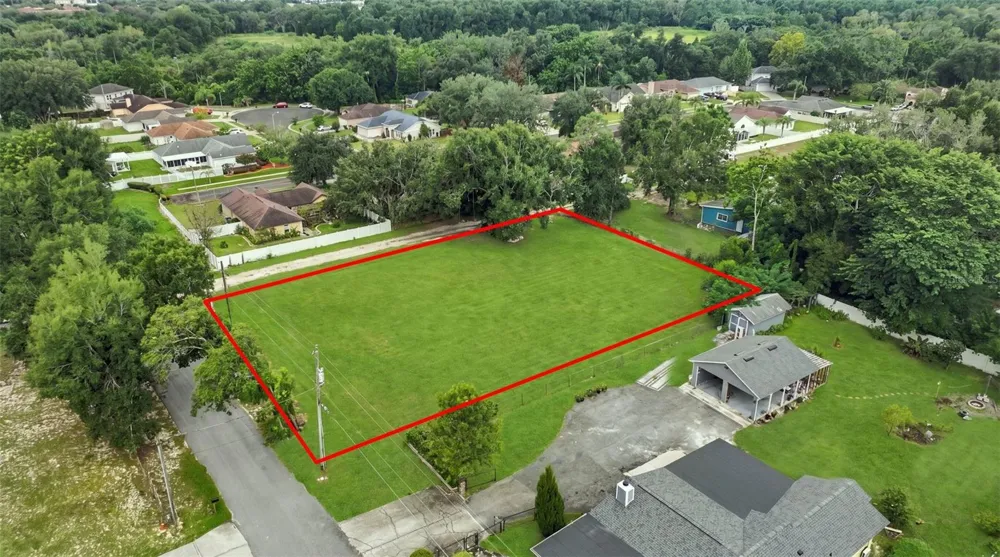 674 CALIFORNIA AVENUE Ocoee, FL 34761