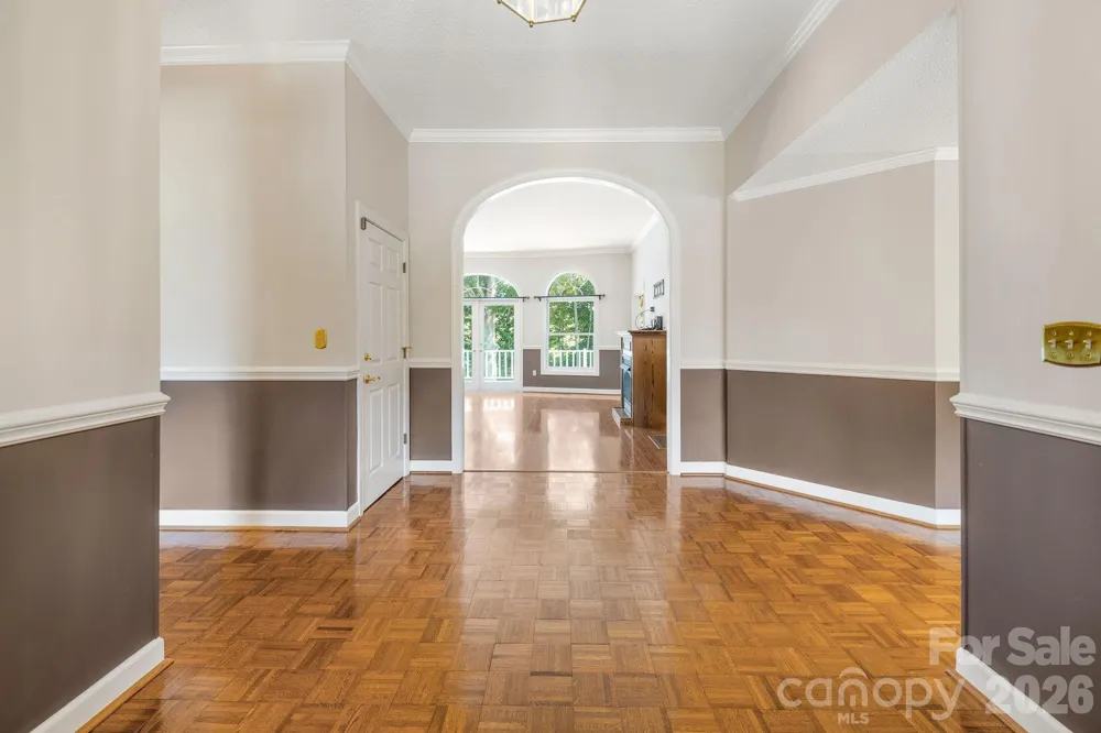 13 Lowry Lane Weaverville, NC 28787