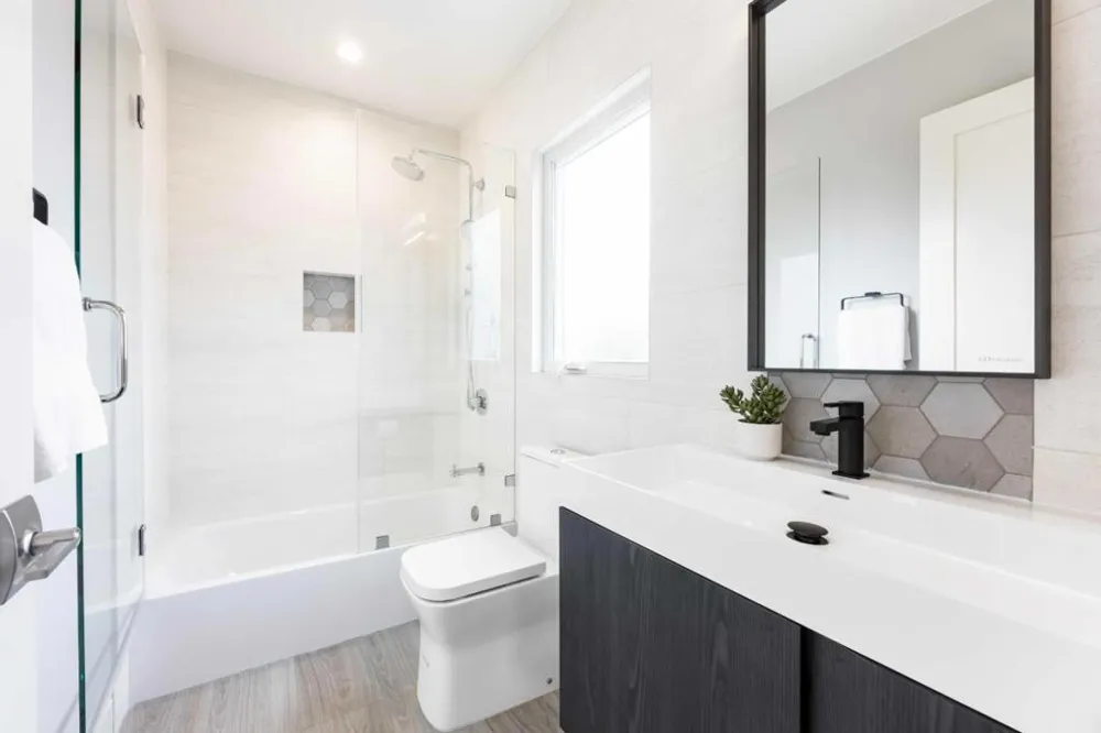 764 Stern Avenue Palo Alto, CA 94303