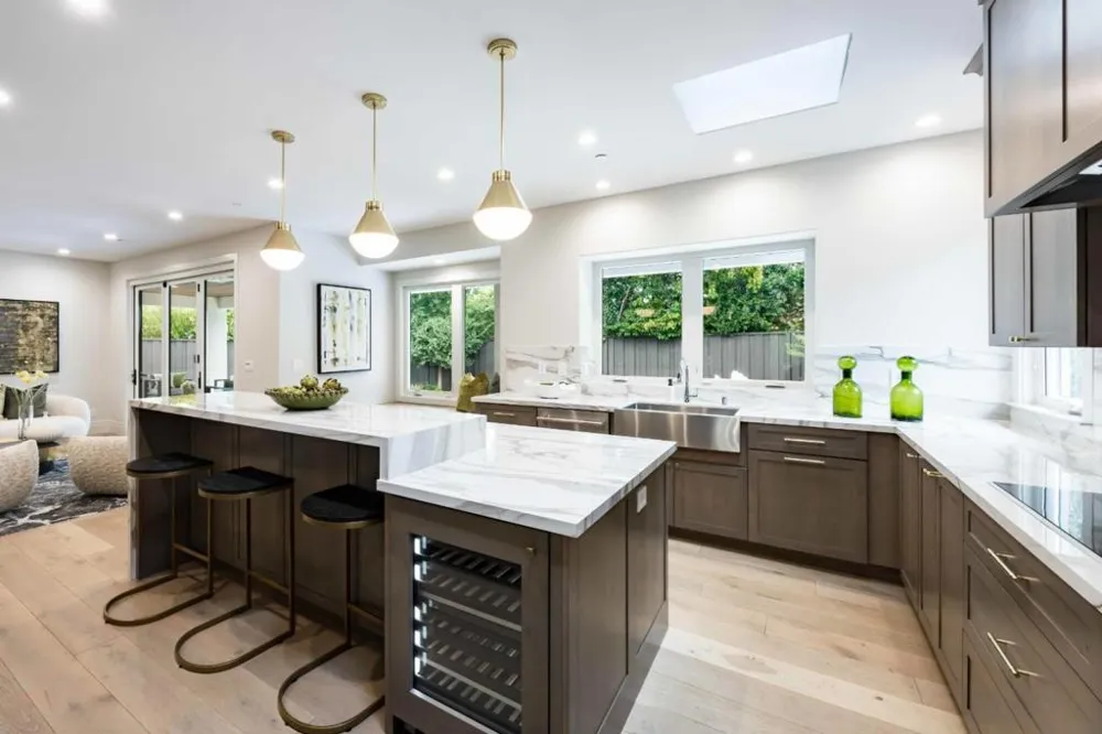 764 Stern Avenue Palo Alto, CA 94303