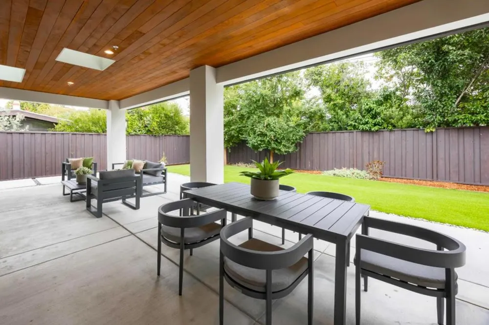 764 Stern Avenue Palo Alto, CA 94303
