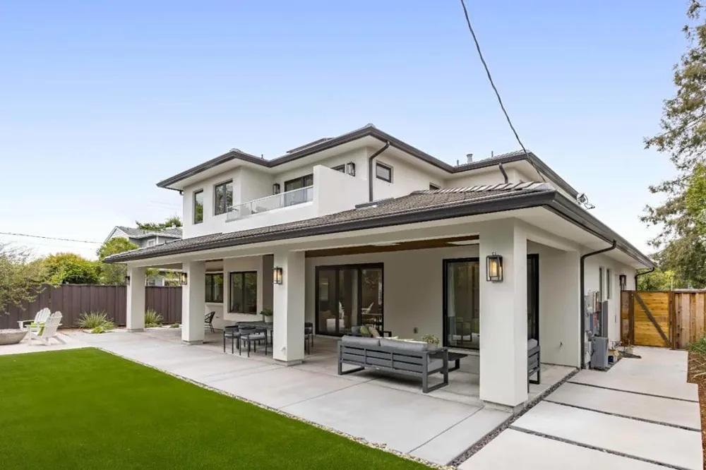 764 Stern Avenue Palo Alto, CA 94303