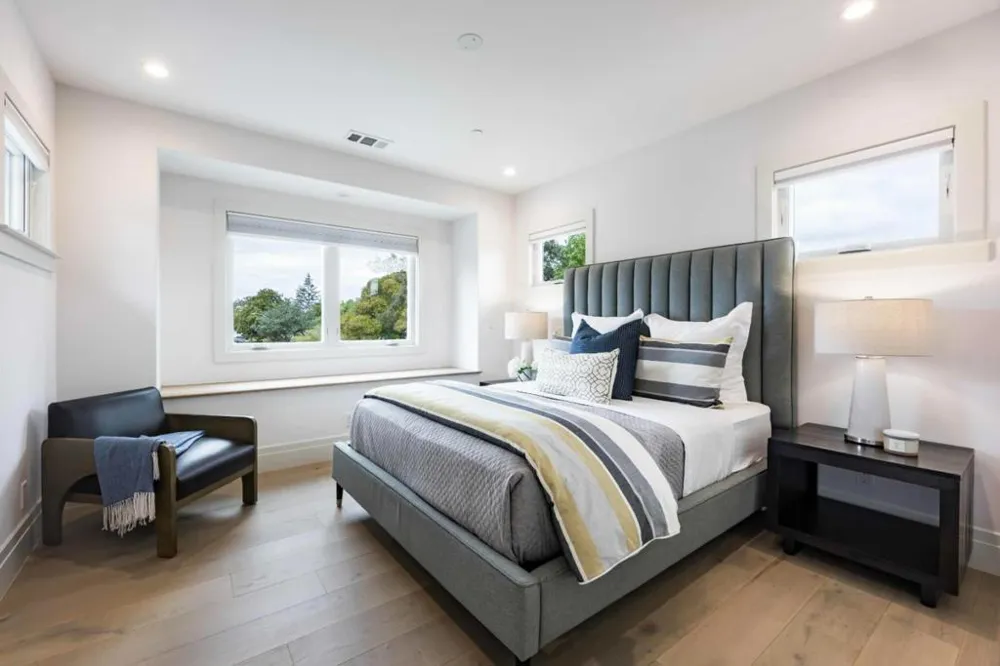 764 Stern Avenue Palo Alto, CA 94303