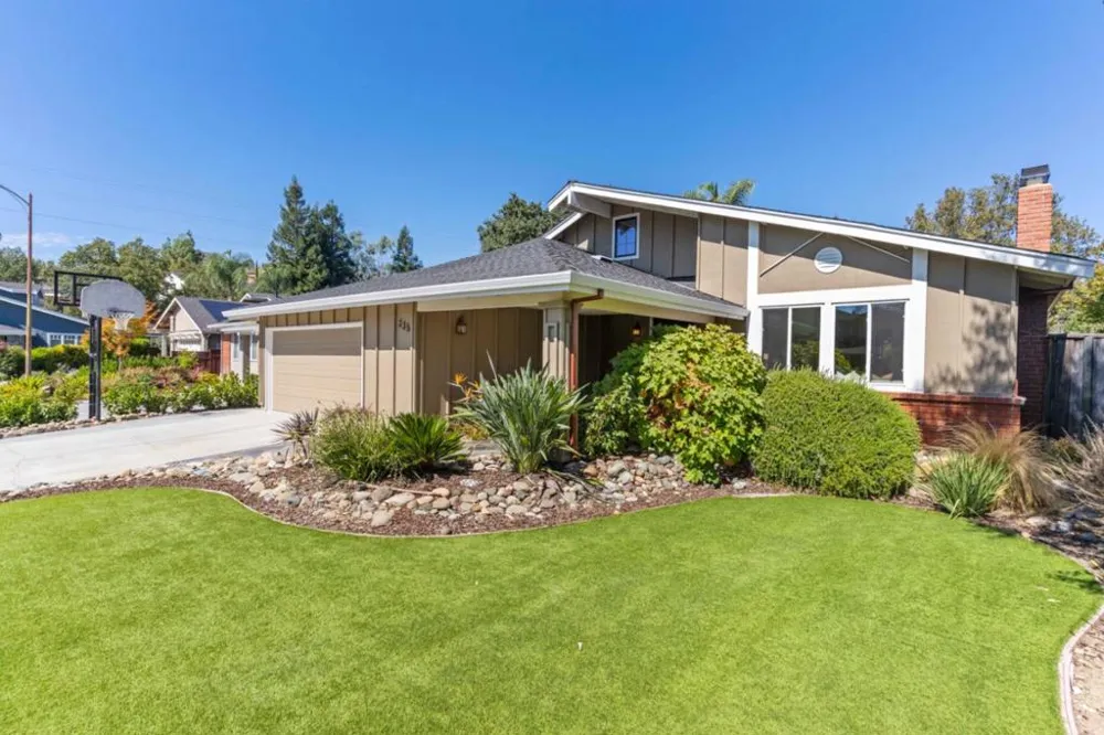 835 Downswood Court San Jose, CA 95120