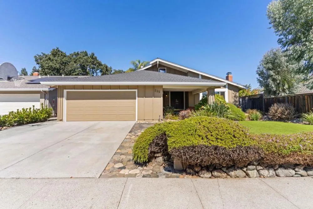 835 Downswood Court San Jose, CA 95120