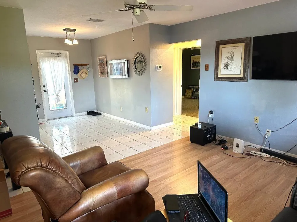 1075 James Road Lake Worth, FL 33462