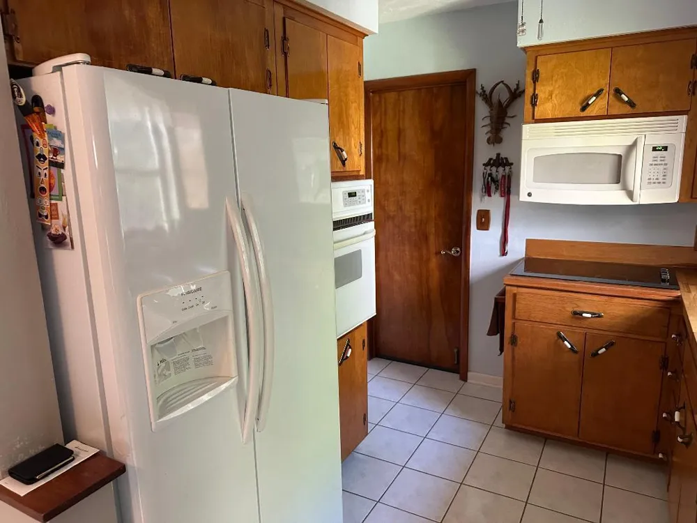 1075 James Road Lake Worth, FL 33462