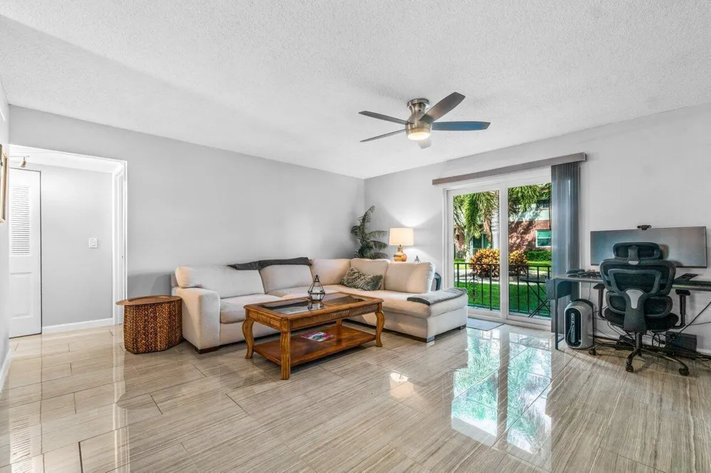 2037 S Seacrest Boulevard #B Boynton Beach, FL 33435