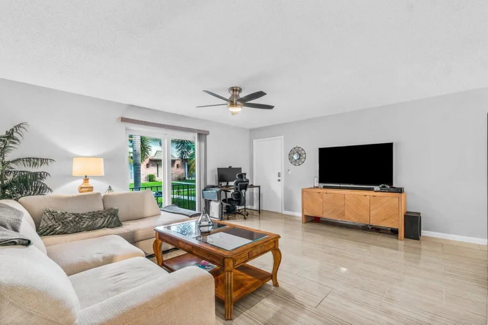 2037 S Seacrest Boulevard #B Boynton Beach, FL 33435