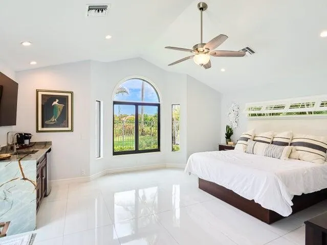 3700 Embassy Drive West Palm Beach, FL 33401
