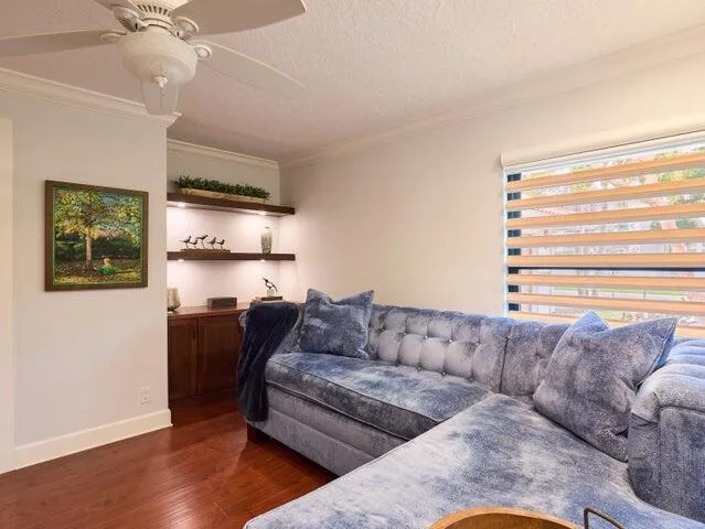 3700 Embassy Drive West Palm Beach, FL 33401