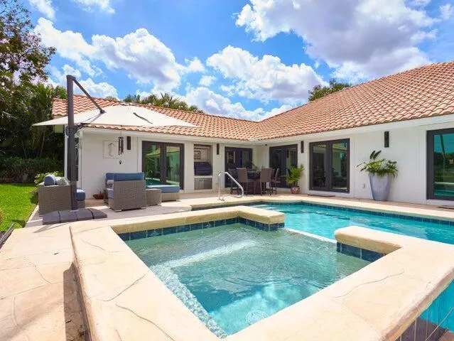 3700 Embassy Drive West Palm Beach, FL 33401