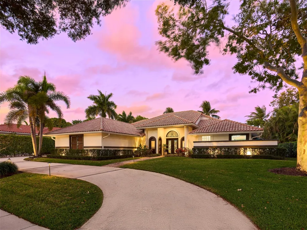 3700 Embassy Drive West Palm Beach, FL 33401
